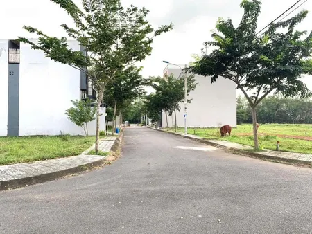 Cc Cần Bán Lô đất Trục Chính Dự án Vạn Phát Hưng Trường Lưu P. Long Trường Quận 9
