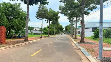 Bán đất Full Thổ Cư đường Số 8 Long điền 100m², Giá Chỉ 2.45 Tỷ, Sổ Sẵn Công Chứng Ngay