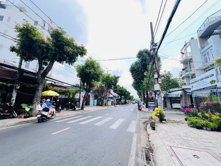 Căn Hộ Dịch Vụ Ngay Trung Tâm Thủ đức - 1t3l Sẵn Thu Nhập Khủng 720 Triệu/năm - Ngang 10m