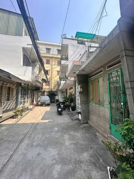Nhà Nát Hxh đỗ Cửa Cmt8 Quận 10 ( 54m2 ) Chỉ 8 Tỷ Có Thương Lượng