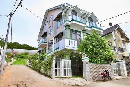 Biệt Thự 3 Mặt Tiền 540m2 Sàn , Giá Chỉ 15 Tỷ! Gởi Hoa Hồng Cho Ace Bán Giúp