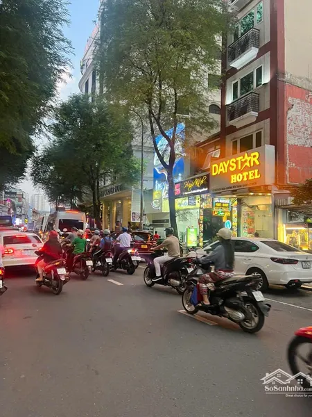 Siêu Vip-siêu Vị Trí Mt Thủ Khoa Huân, Quận 1, Dt 4.5x25m, Hđt 200tr/tháng. Giá 79 Tỷ