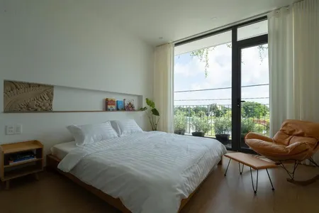 Bán Nhà Làng đại Học Abc, Dt: 5x20m, 5 Lầu. 19 Phòng. Full Nội Thất. Thu Nhập 76tr/tháng. 17 Tỷ