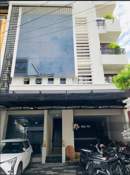 Bán Tòa Nhà Mt Ngay Phan Văn Trị, P12 Bình Thạnh Dt 10x20m Hầm 4 Lầu Pccc Hđt 90tr/th Giá 36 Tỷ