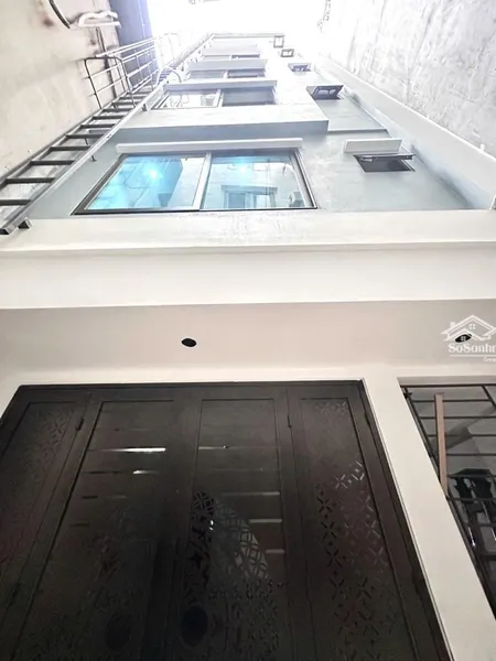 Cực Phẩm - Ccmn Vip Cầu Giấy 15pkk Thang Máy - Pccc Chuẩn - 1 Tỷ Năm - 18,2 Tỷ
