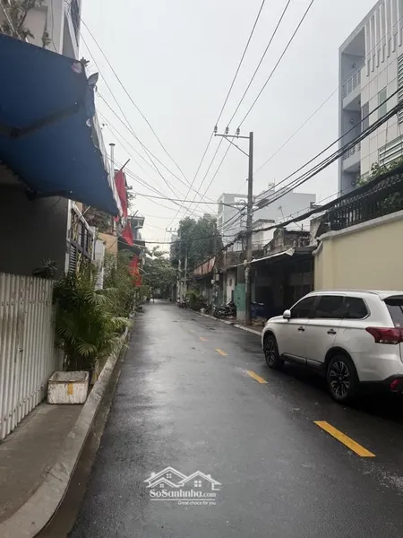 Lô Góc đất Ngang 9m, đã Tách 2 Thửa Cao Văn Ngọc, Phú Trung Chỉ 10.5 Tỷ