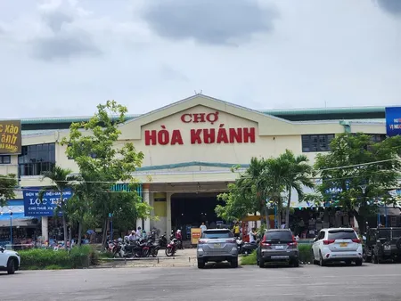 đối Diện Chợ Hoà Khánh, Gần 300m2, Tặng Nhà 2 Tầng, Mặt Bằng Kinh Doanh Chỉ 12.5 Tỷ đồng Kè.