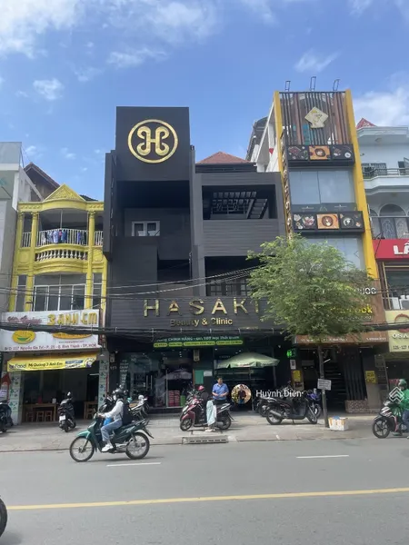 Giảm 5 Tỷ - Bán Góc 2 Mặt Tiền Nguyễn Gia Trí, Bình Thạnh - 10x20m - 190m2 - Hđt 110tr - Giá 57 Tỷ