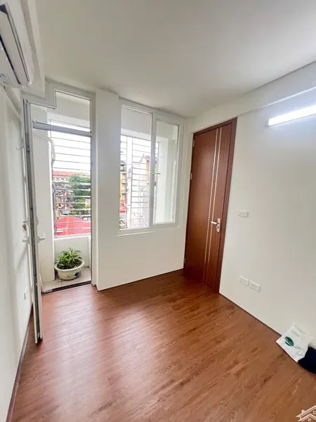 Bán Ccmn Giá Rẻ, Tầng Trung Căn Góc - đống đa, Tôn Thất Tùng