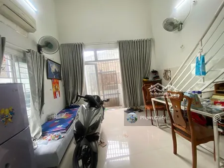 Bán Nhà Gần Biển - 77m2 - Ngang 5.3m - Trung Tâm Tp - Dòng Tiền Cho Thuê 8tr/ Tháng - Chỉ 3 Tỷ