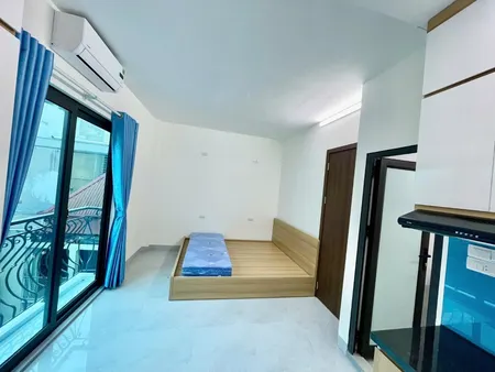 Nhà Siêu Hiếm Phan đình Giót 3 Thoáng, 6 Tầng Thang Máy, 10 Pkk, Thu Nhập 50 Tr/th, Sổ đẹp Giá Tốt.