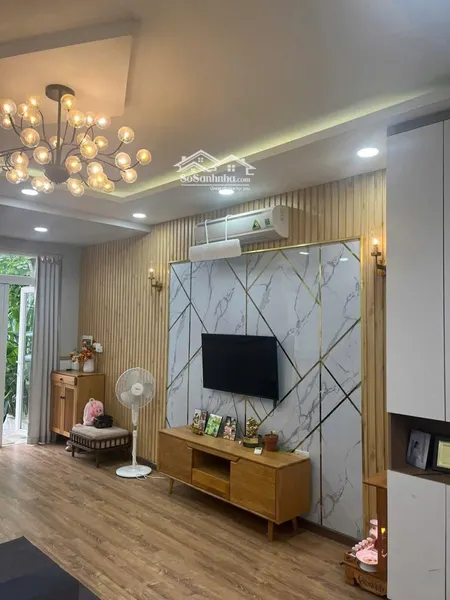 Bán Căn Nhà Phố Biên 75m2 (bên Hông Có đường đi Bộ 2m) Tại Park Riverside. Liên Hệ Tấn Giàu
