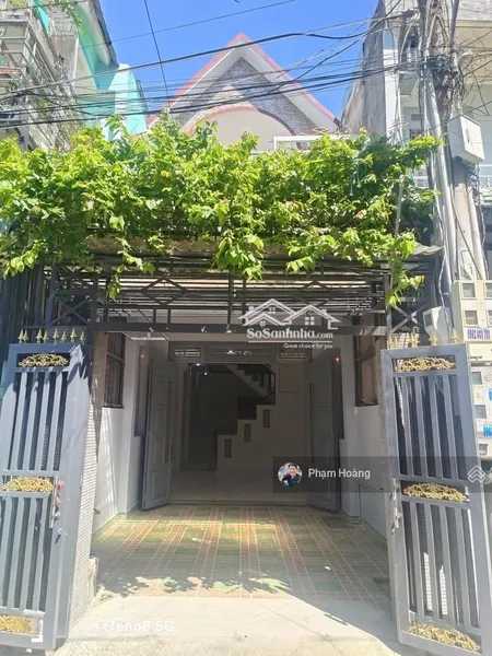 Bán Căn Nhà Sổ Hồng, Dt 70 M Nhà 1 Trệt Một Lầu ,đã Hoàn Công Sân Xe Hơi Tại Dĩ An Gần Làng đại Học