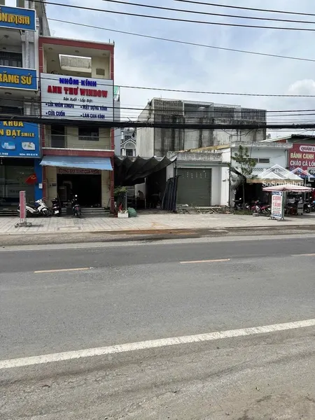 Bán đất Mặt Tiền Nguyễn Duy Trinh P Phú Hữu Q9 (cũ). Vị Trí đẹp Khu Sầm Uất.