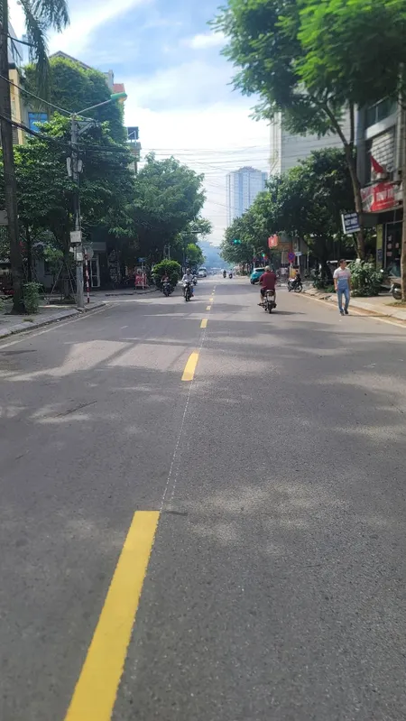 Chủ Giảm Sốc 1 Tỷ Nhà Văn Phú 52m, 7 Tầng Thang Máy ,phân Lô Vỉa Hè ,kinh Doanh đỉnh Cao