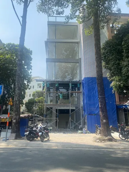 Bán Nhà Góc 2mt Nội Bộ Thành Thái Quận 10. Nhà 3 Tầng . Gía 8.9 Tỷ