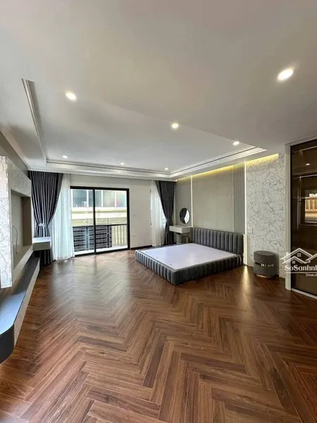 Bán Nhà 55m Xây 6 Tầng,thang Máy, Gara ôtô Lô Góc 3 Mặt đường, Full Nội Thất Ngọc Thuỵ, Lòng Biên