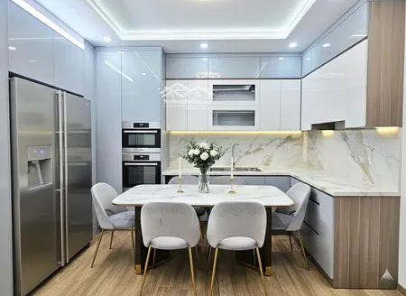 Bán Nhà Vương Thừa Vũ 45m, 5 Tầng, Thang Máy, Mt 4.8m, Phân Lô ô Tô đỗ Cửa