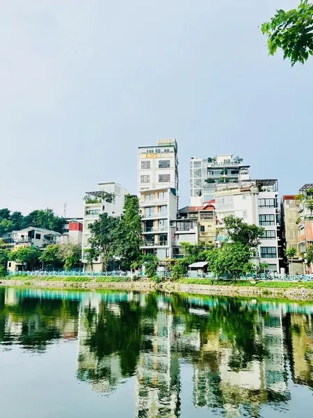 Biệt Thự Sân Vườn Phường Quảng An Không Gian Hồ Tây, 180m2 Mặt Tiền: 8m An Ninh Tốt, Giá: 68 Tỷ
