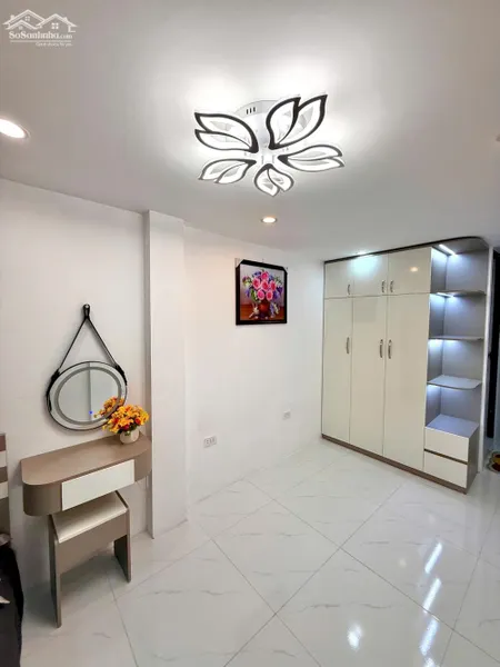 Nhà đẹp Long Lanh Ngõ 176 Trương Định, Giá 5.8 Tỷ, 22m2x5T, ở Luôn, ẢNH THẬT