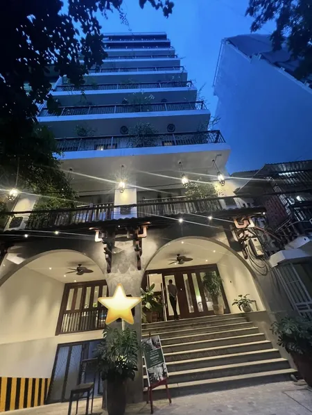 Chỉ Với 29.5 Tỷ Có Ngay Aparment-dtich:95m X7tầng, Mt:5.3m - 11 Căn Hộ Cc-60m Ra Mặt đường Võng Thi