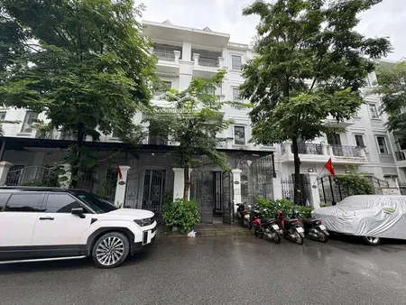 Siêu đẹp! Liền Kề Nguyễn Xiển 65m,5t,mt5.7m Nhỉnh 20 Tỷ, Vỉa Hè,kd Tốt