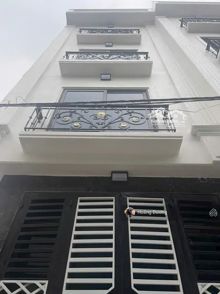 Chỉ Nhỉnh 4 Tỷ- Nhà 5 Tầng-3pn. Ngay Sát Trục Chính Chợ La Phù. Gần Aeon Mall, Lê Quang đạo Kéo Dài