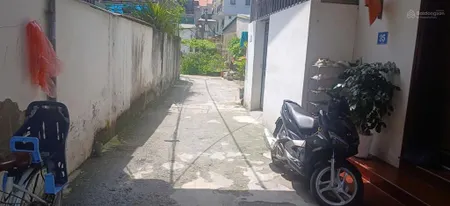 Bán đất tặng kèm nhà cấp 4 phúc lợi long biên