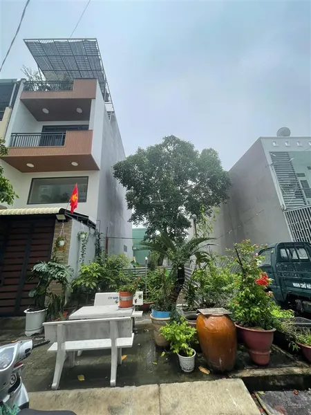 Bán nhanh nền đất vincom nguyễn xí bình thạnh hcm giá 10ty5 dt 83,2m2, sổ hồng riêng