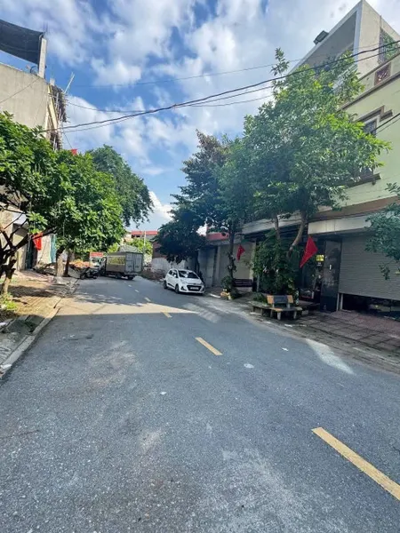 Bán 81m đất giãn dân đồng quán khả lễ. Làn 2 bình than và lý quốc sư. Phường võ cường bắc ninh