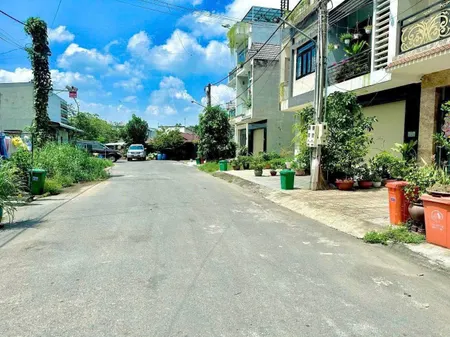 Bán 1 cặp KDC Bửu Hoà, gần chợ, đường nhựa 8m thông chỉ 5,5 tỷ