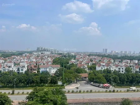 Bán căn góc 3 ngủ 2wc căn thô nguyên bản view đông nam vinhomes khu valencia giữa kđt việt hưng