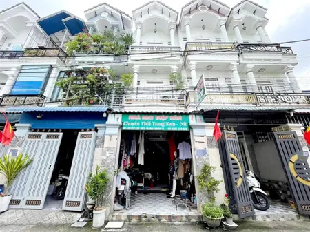 Bán nhà đường rộng (3,5x13), 2 lầu, 4pn, 1 sẹc ngắn hiệp thành 07, q12