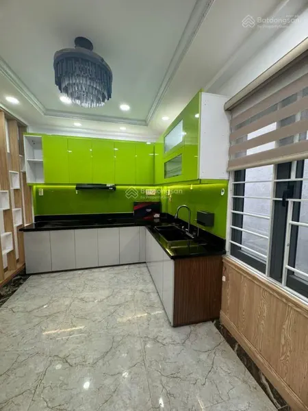 Bán nhà khu nhà lầu đồng bộ, đường nhựa 8m (4,25x13), 1 lửng, 4 tầng, 5pn, tân chánh hiệp, q12
