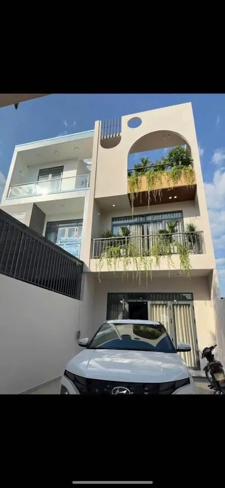 Bán nhà 150m² ngang 5m giá 5.5 tỷ Phường Bình Dương 0815422197