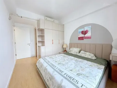 Bán 2pn2wc, căn góc , view thoáng mát , sẵn sổ , giá tốt nhất thị trường
