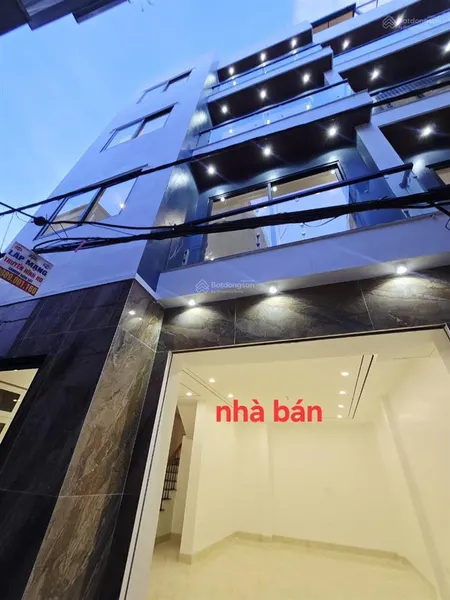 50m2 8,6 tỷ. phúc lợi long biên