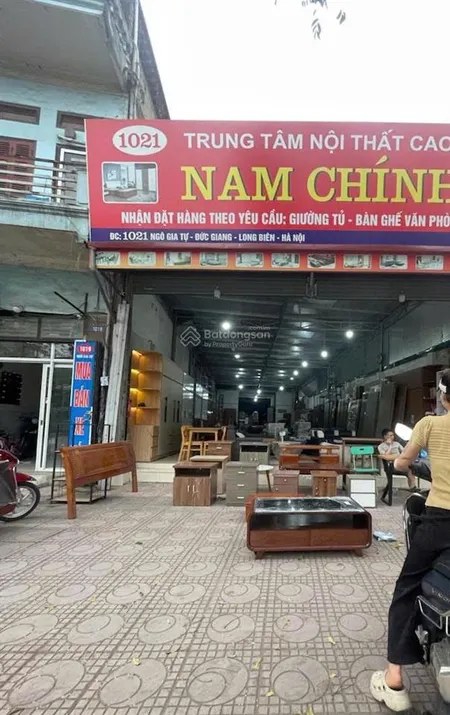 Giảm chào 2tỷ bán căn nhà mặt phố ngô gia tự long biên, dt 309m2, giá 83tỷ