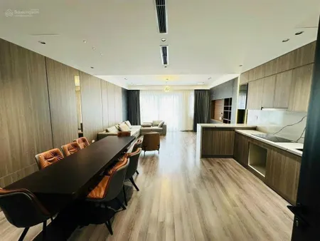 Bán nhà đẹp dân xây, dt 30 m2, 50 m2, giá 4 tỷ, 13 tỷ, 0372 818 ***