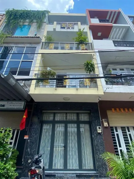 Bán nhà mặt tiền kinh doanh tân sơn nhì, tân phú, 4x15m, 4 tầng, hiếm có, giá 10. x tỷ