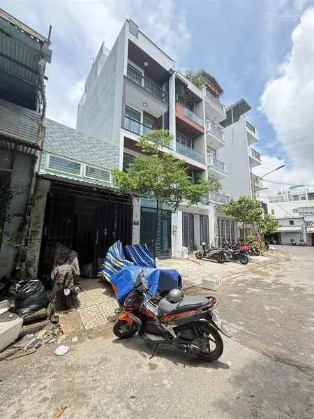 Kẹt tiền cần bán gấp nhà mt bắc ái, 4x20m, giá 8.8 tỷ