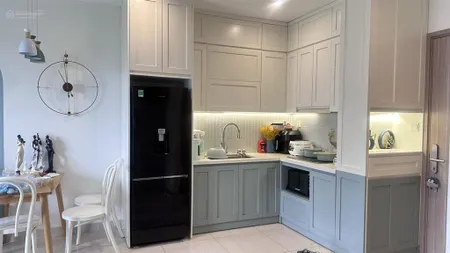 Tôi bán gấp căn 1pn+ 43m2, 2 tỷ 900tr, tầng 16 full đồ đầu tư hơn 250tr sẵn sổ tòa s4 smart city