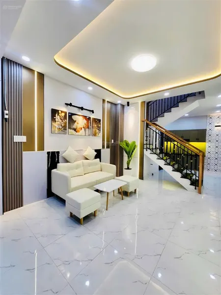 Nhà đúc 2 tầng dt 4x9m (36m2) ngay gò dầu chỉ 4 tỷ xíu