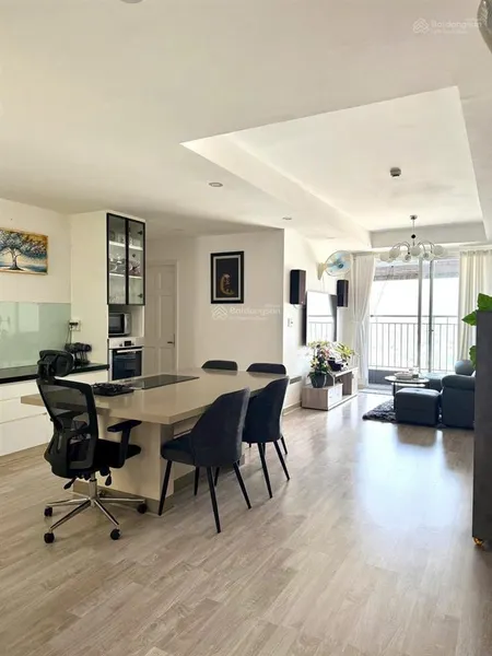 Bán căn hộ chung cư bàu cát ii, giá siêu hời 3 tỷ, 66m2, 2pn + 2wc