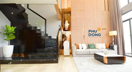 Phú đông sky garden, căn duplex thông tầng, trần cao 6m, 3pn2wc, sd 124m2, giá 4 tỷ 550 full 102%