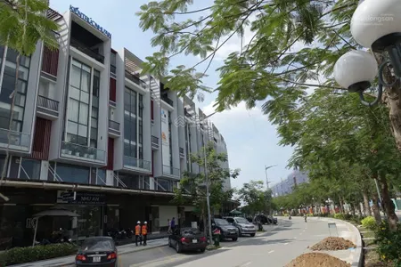 Chính chủ bán shophouse 5 tầng vạn phúc city thủ đức, 7x20m, thang máy, full nội thất cao cấp