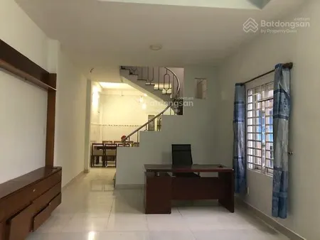 Bán nhà 3 tầng mặt tiền đường số 40 hiệp bình chánh, thủ đức đường 6m