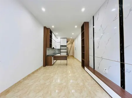 Đại từ dòng tiền 6 tầng thang máy đầy đủ nội thất