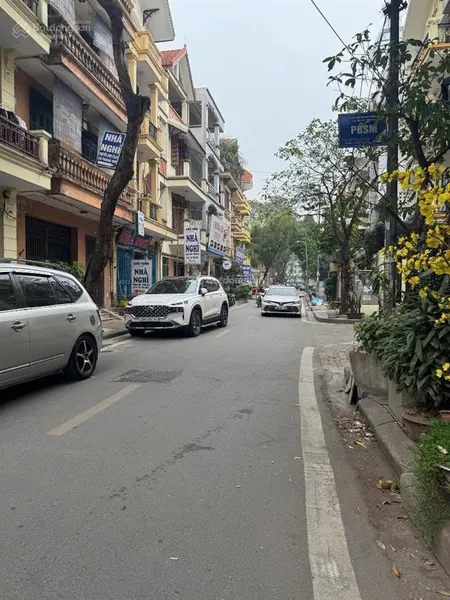 Chủ cần bán gấp văn phòng công ty linh đàm 80m2, mt 5.49m, giá 25 tỷ