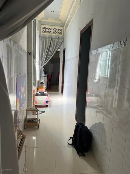 Bán nhà mặt phố nguyễn thông, 3,7 tỷ, 114,4m2, 2pn, 2wc, hot!